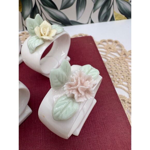 Set of 6 Vintage Porcelain Napkin Rings Flowers Ardalt Japan - Picture 1 of 7